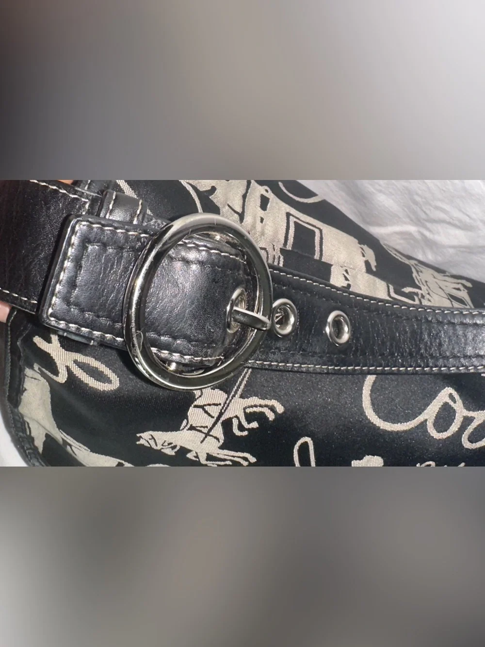 Coach F14888 Horse & Carriage Jacquard Hobo Shoulder Bag Hangtag EUC